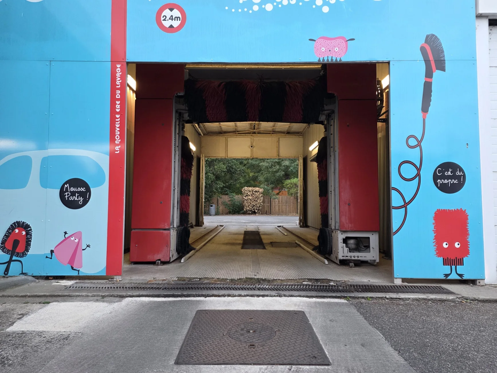 Portique automatique CHRIST station AVIA avenue de Rangueil Toulouse