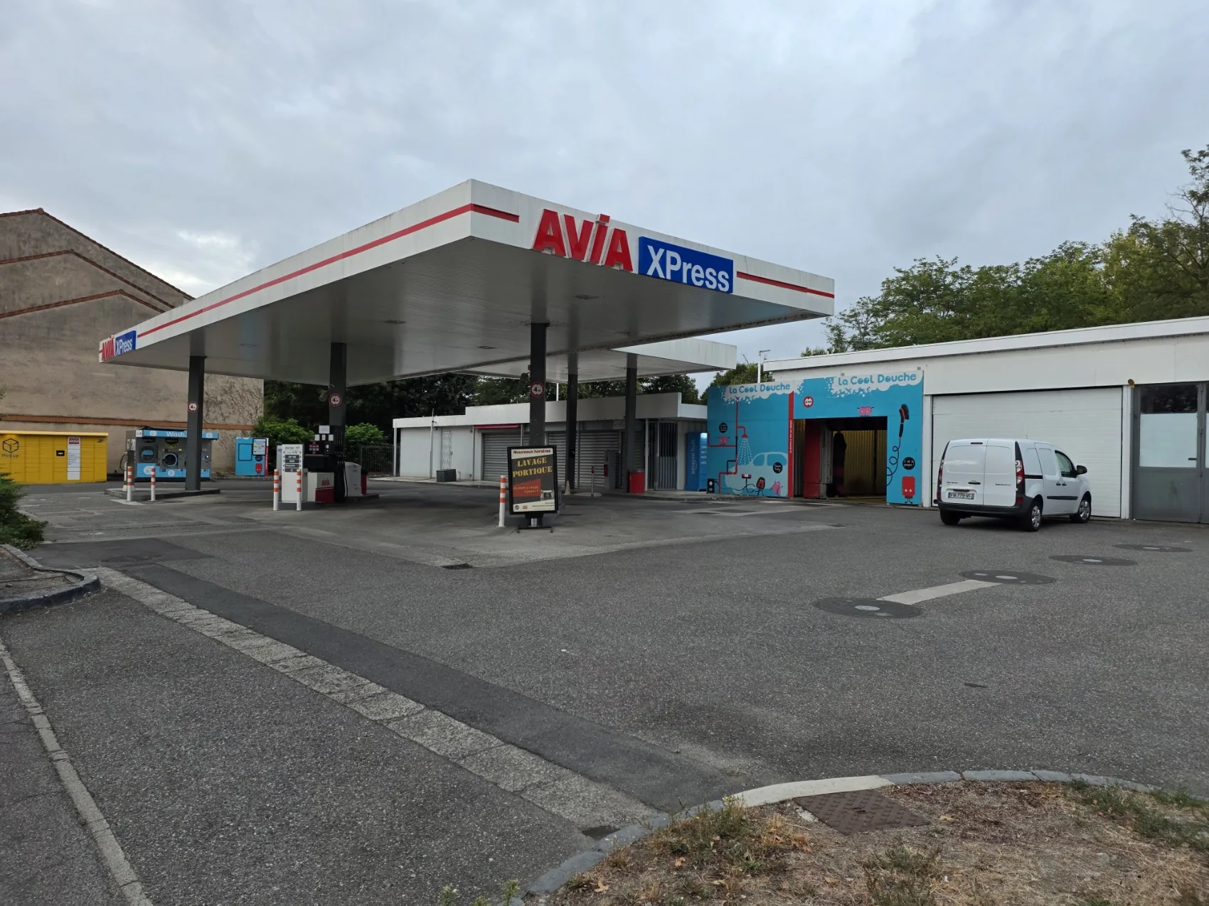 Station AVIA Avenue de Rangueil à Toulouse